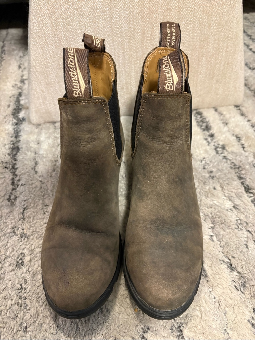 Blundstone Brown Leather Chelsea Ankle Boots